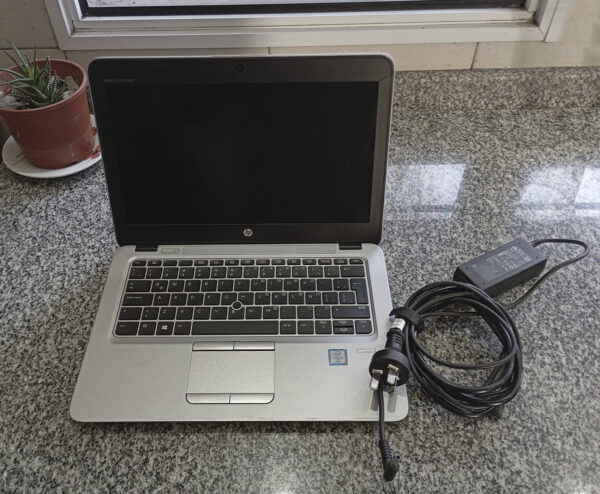 Notebook Hp Elitebook 820 G3 Con Intel I5-8250u 256gb Ssd - Image 5