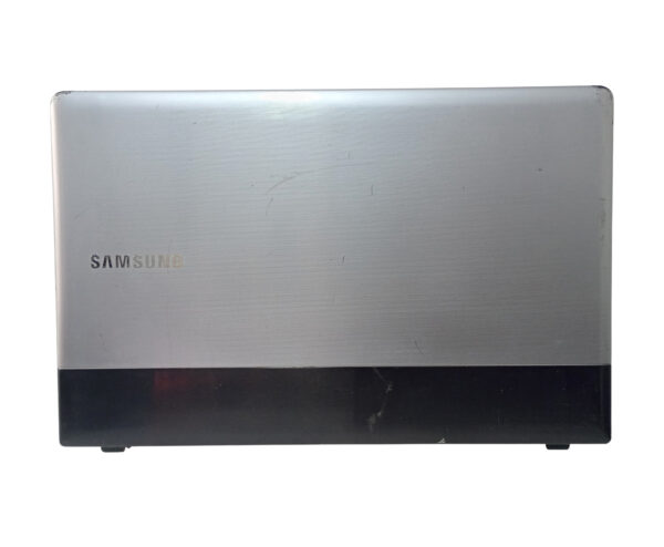 Tapa Cover De Display Notebook Samsung Np300 E5c - Image 2