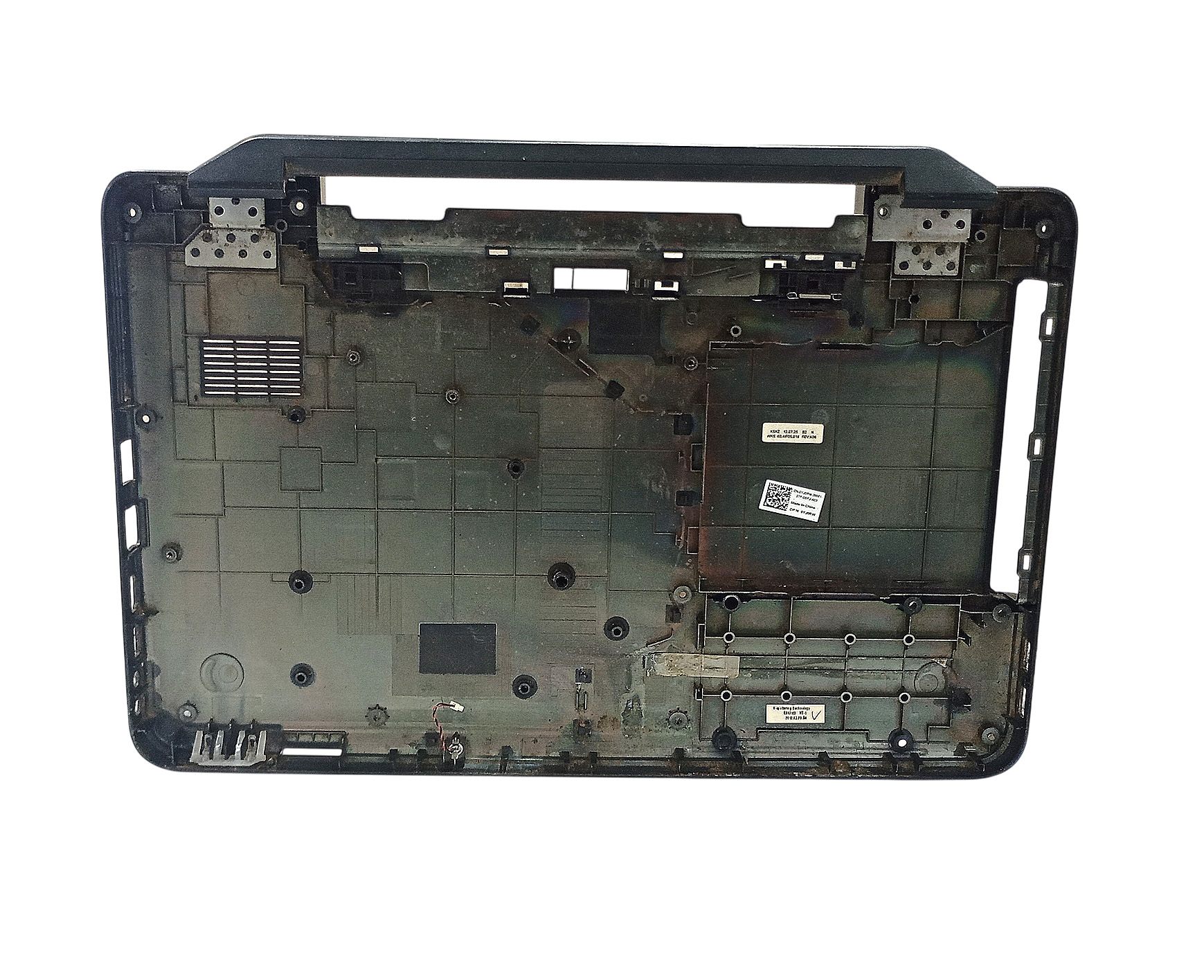 Carcasa Base Inferior Notebook Dell Inspiron N5050 - Image 3