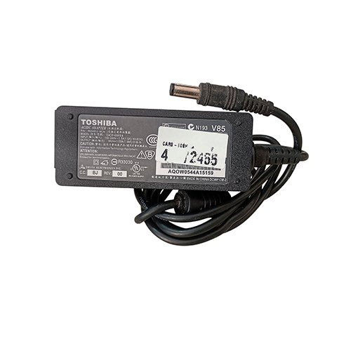 Cargador Notebook Toshiba SADP-65KB A 30W 19V 1.58A